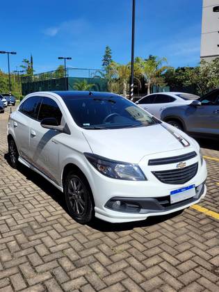 CHEVROLET ONIX 1.4 MPFI EFFECT 8V FLEX 4P MANUAL